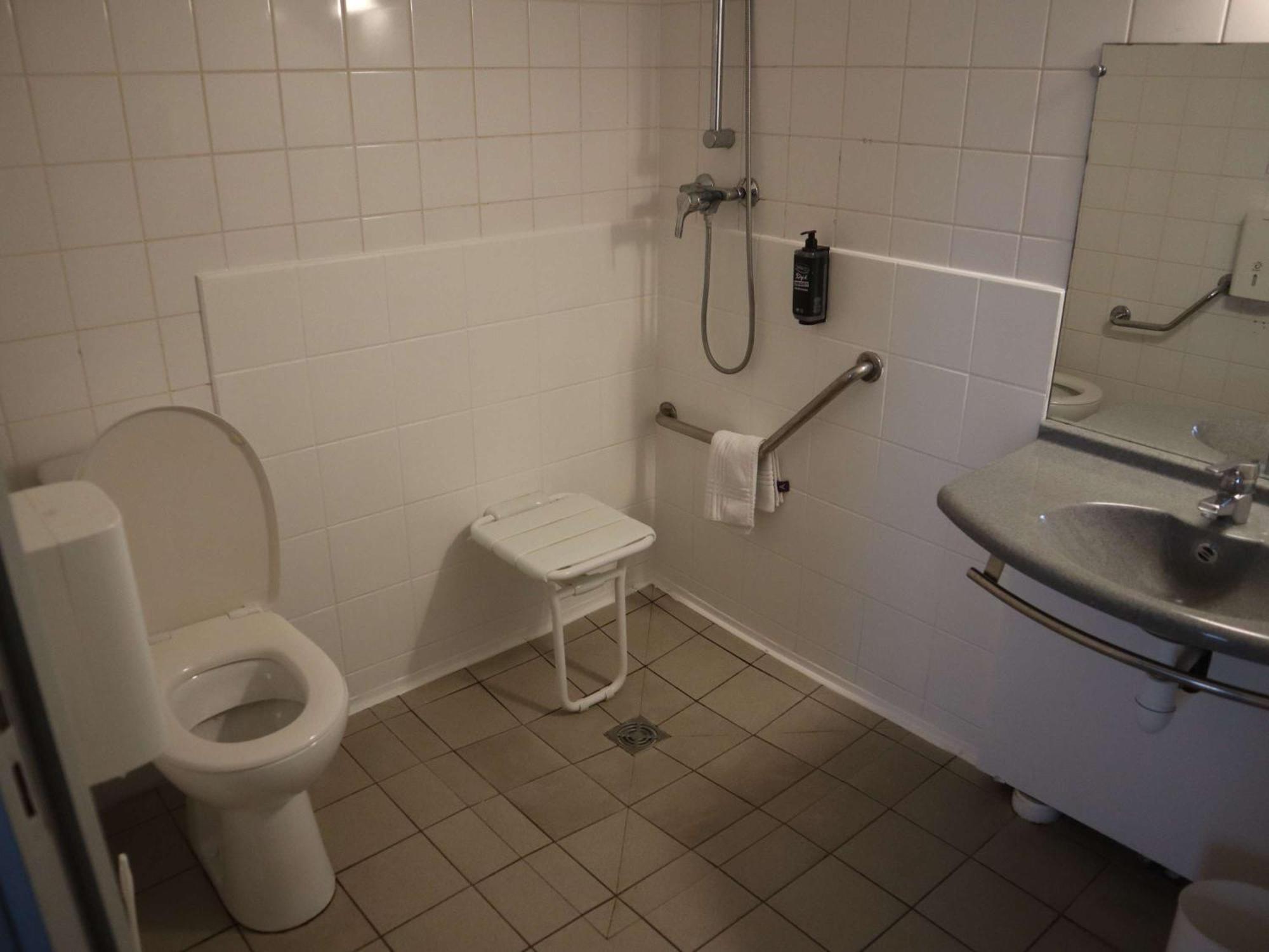 Ibis Budget Boulogne-Sur-Mer Centre Les Ports Exterior photo